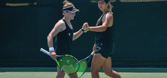 Dynamic tennis duo