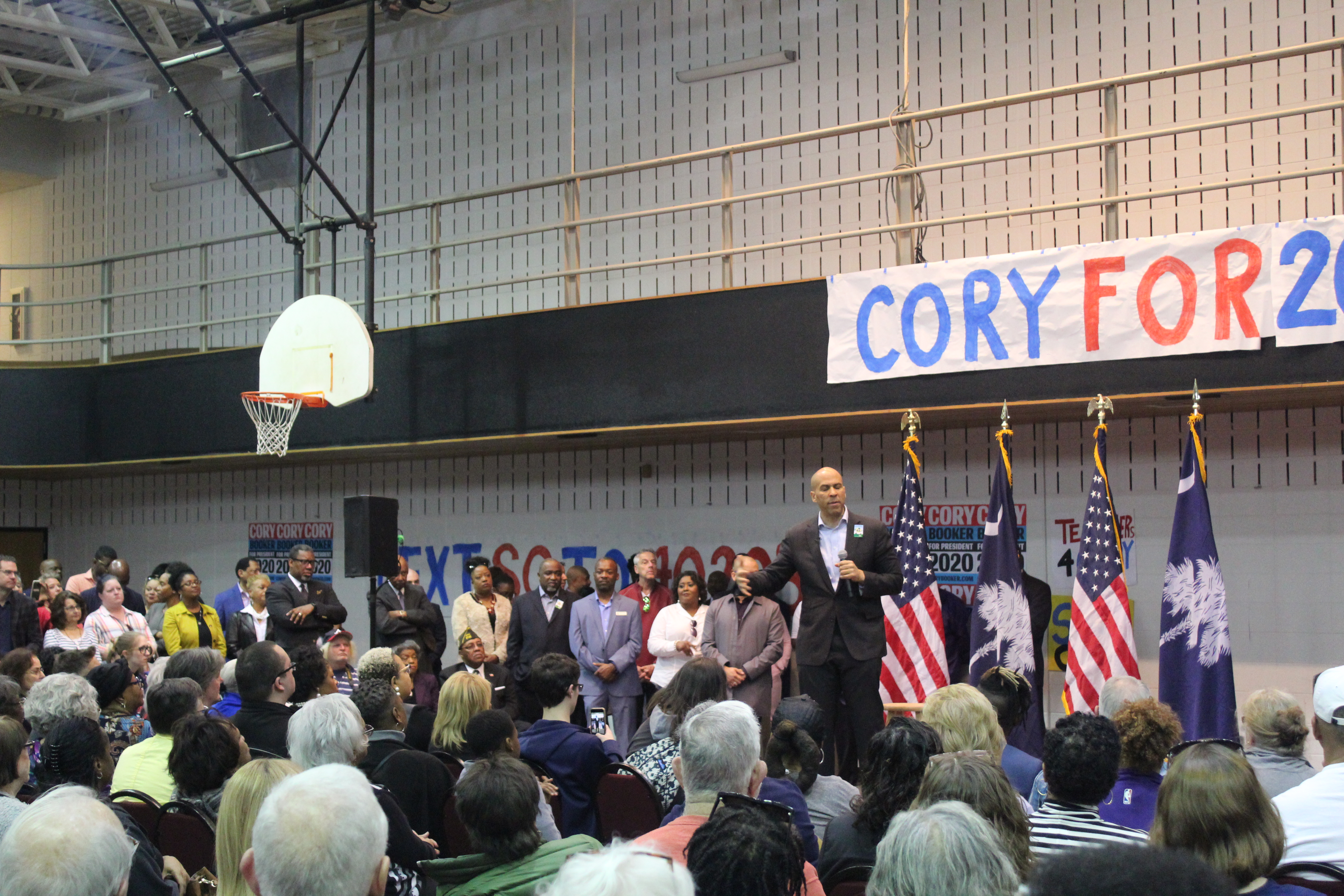 Student journalists talk to Cory Booker