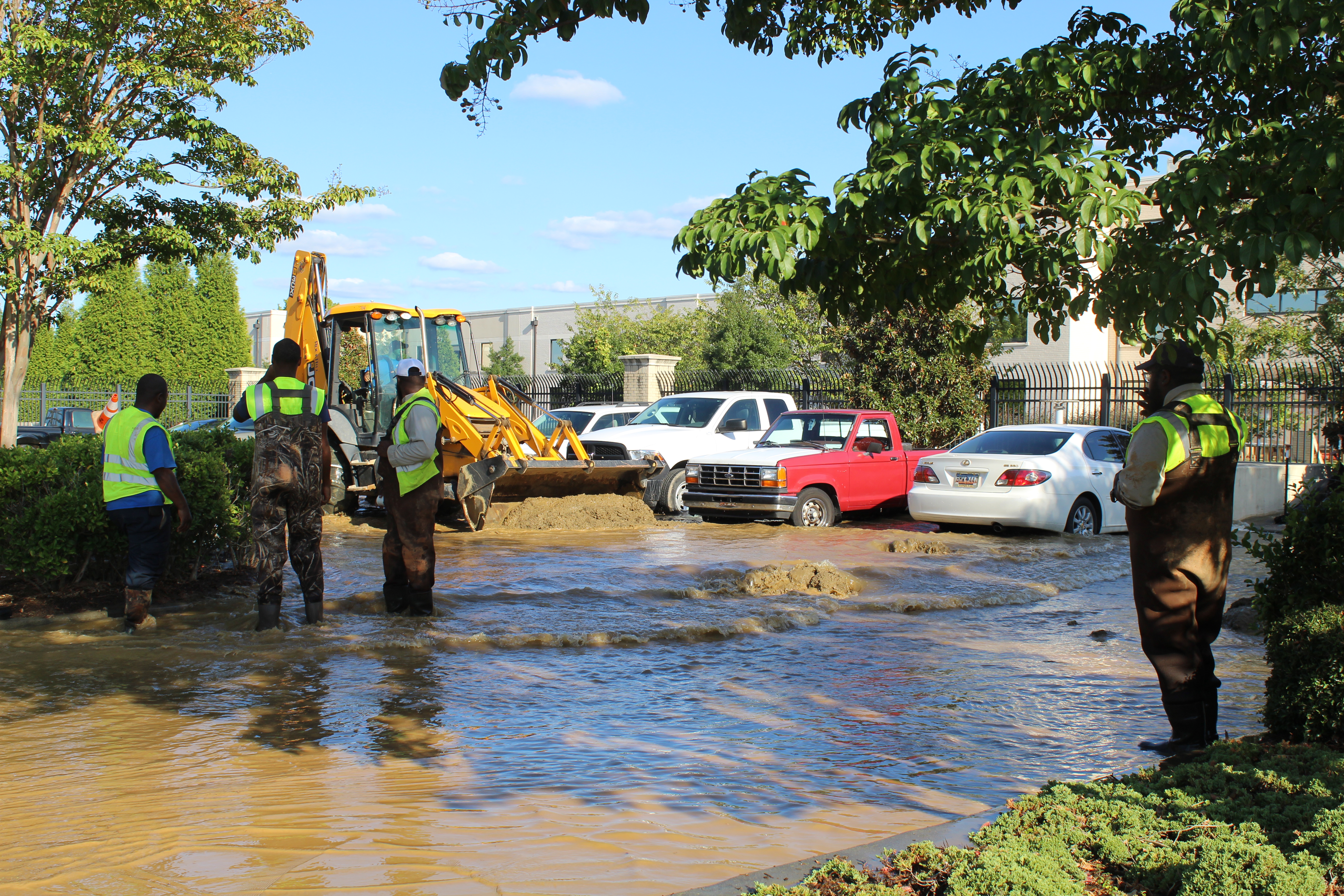 Breaking: City water line bursts leaving Winthrop without water
