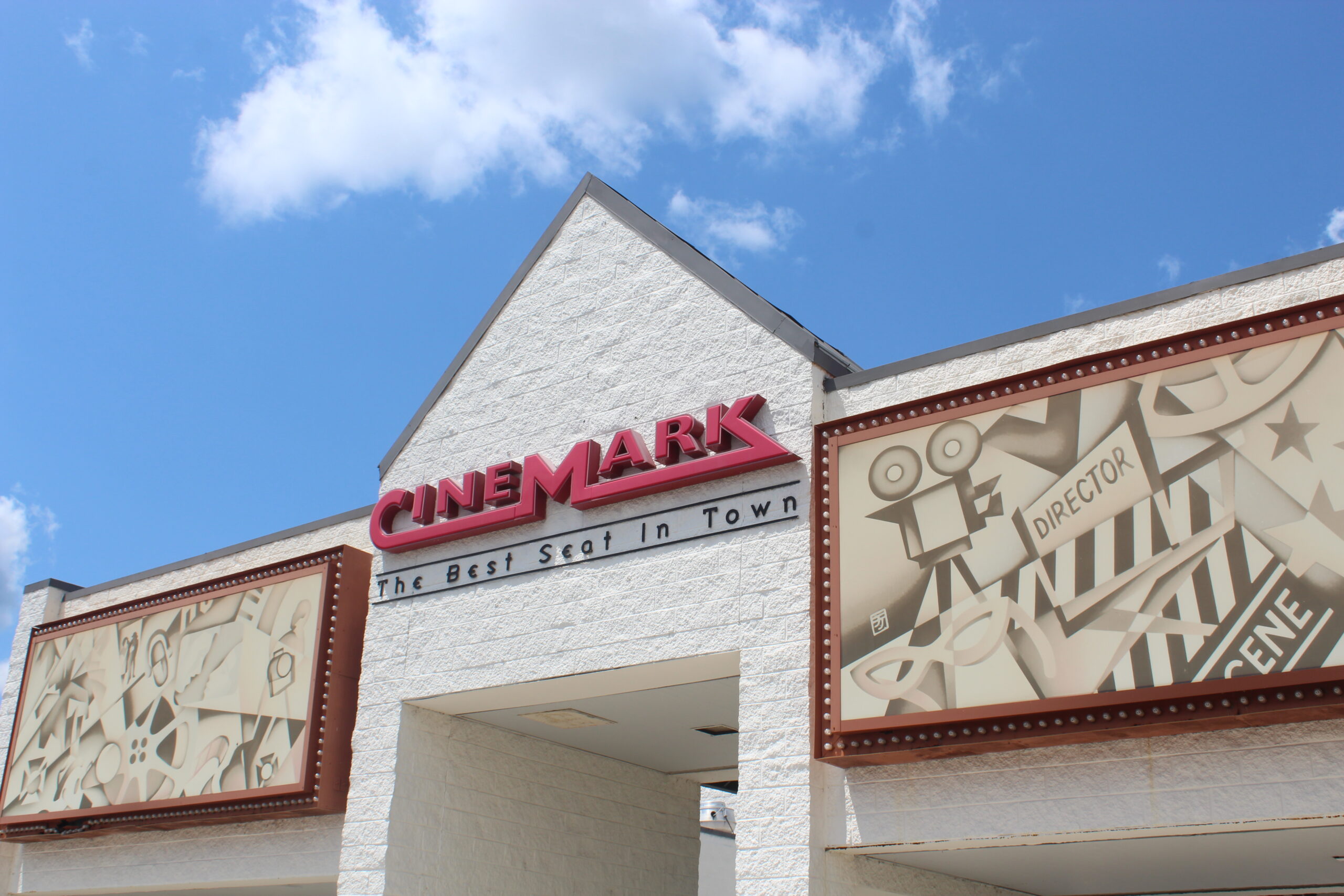 Movie theaters: becoming a thing of the past