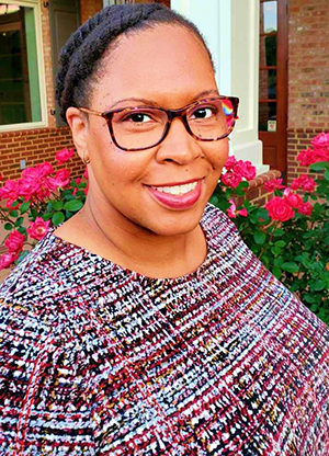 Alumna-turned-Dean: Kaetrena Davis Kendrick and the 21st century library