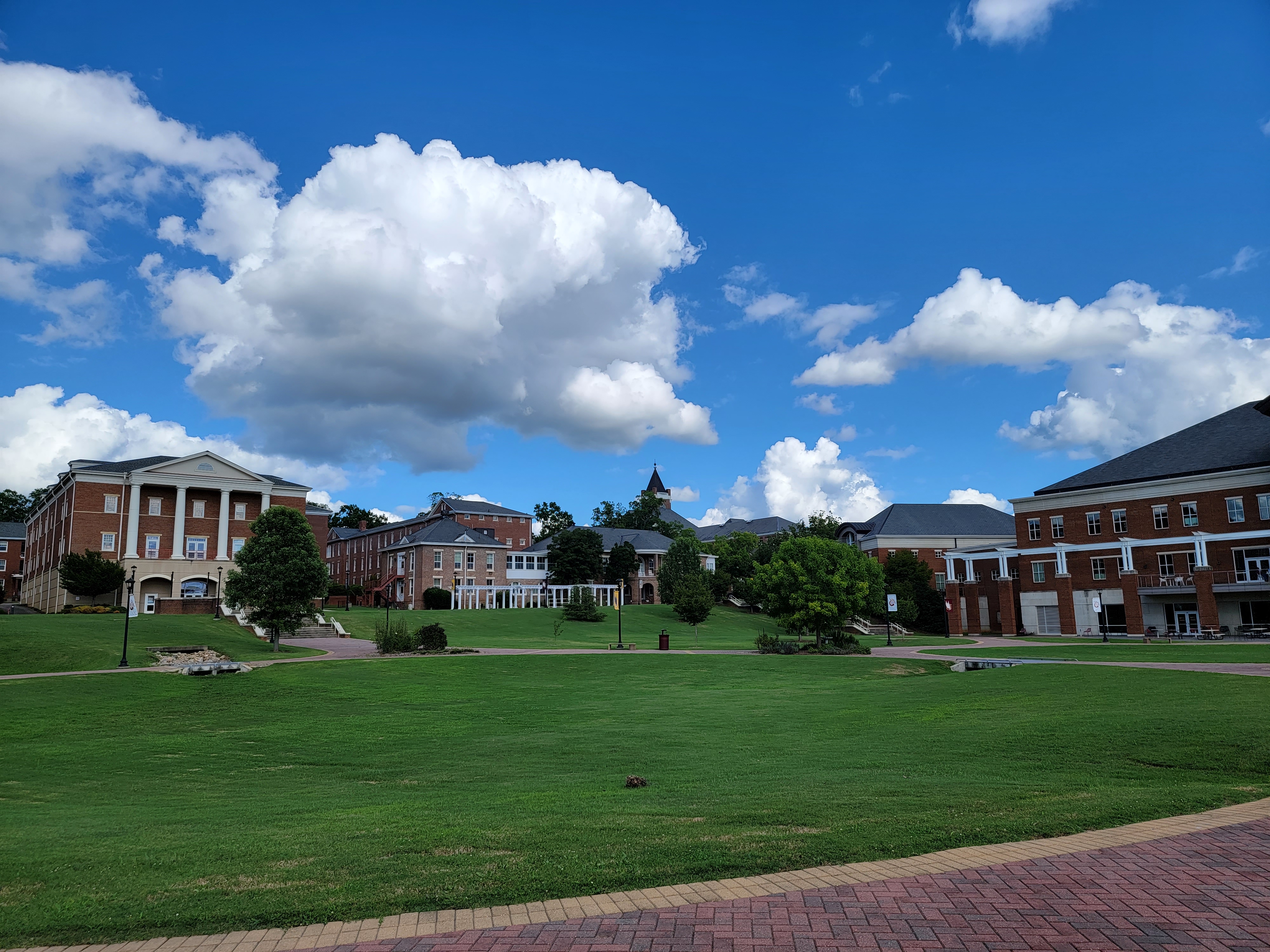 Photo of Winthrop campus green