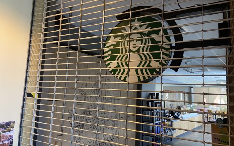 WU Starbucks closed after 5 student workers test positive for COVID-19