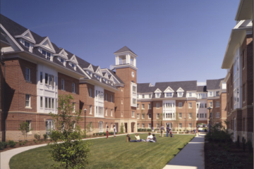 The College Expectation: How Reality Differs From Advertisement